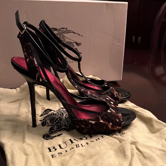 Multicolor suede Burberry high heel sandals size 39 in a very good condition - Picture 3 of 7